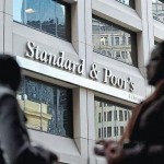 S&P declassa Spagna a BBB-. Preoccupano recessione e conti pubblici