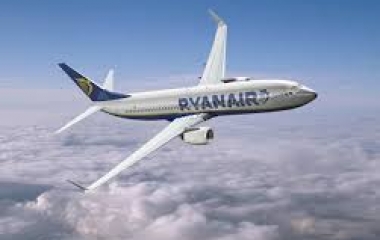 Ryanair cambia strategia: più attenti e gentili con passeggeri