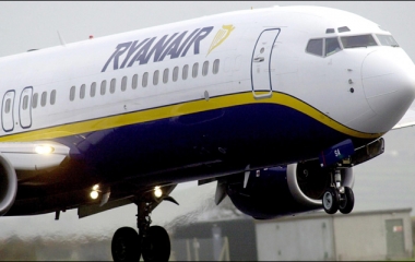 Ryanair crolla in borsa dopo profit warning