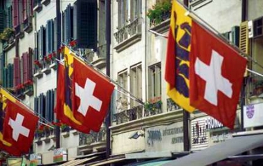 Svizzera rimuove segreto bancario da novembre