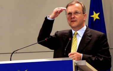 Rehn, Italia non rispetta impegni su debito